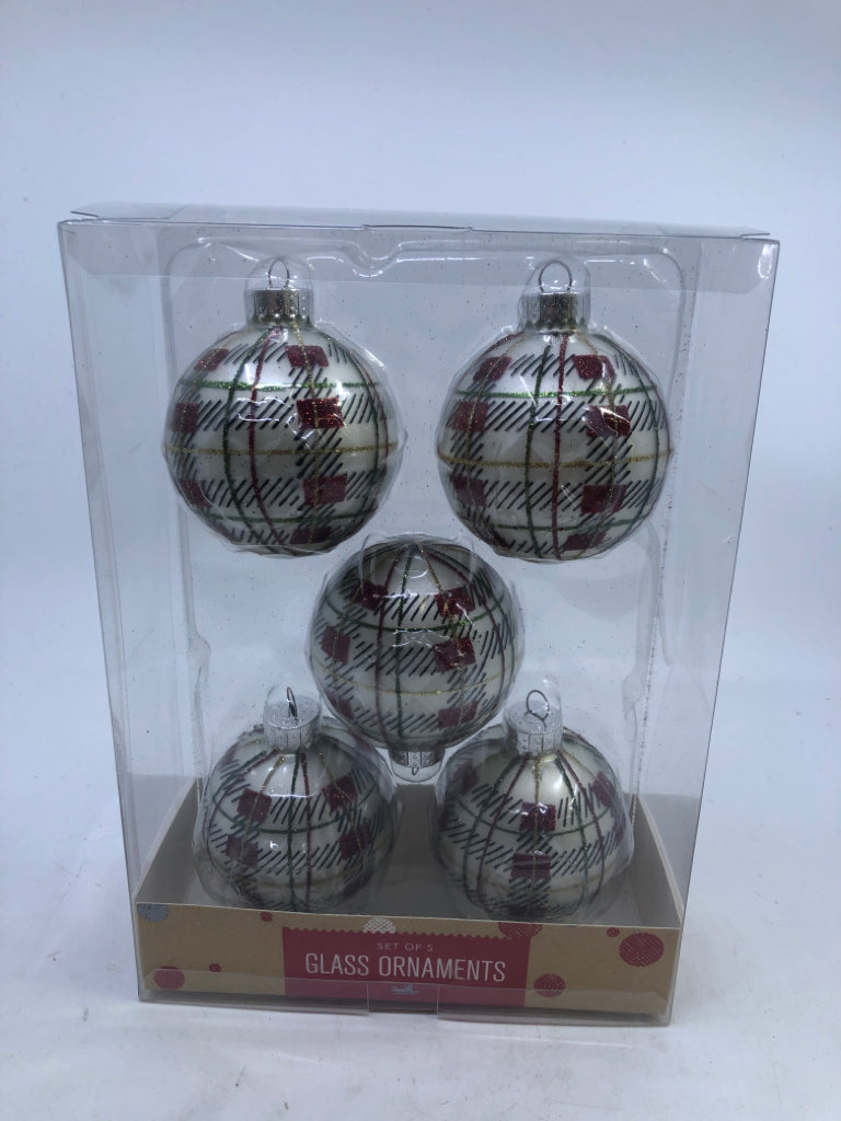 NIB 5 PLAID GLASS ORNAMENTS