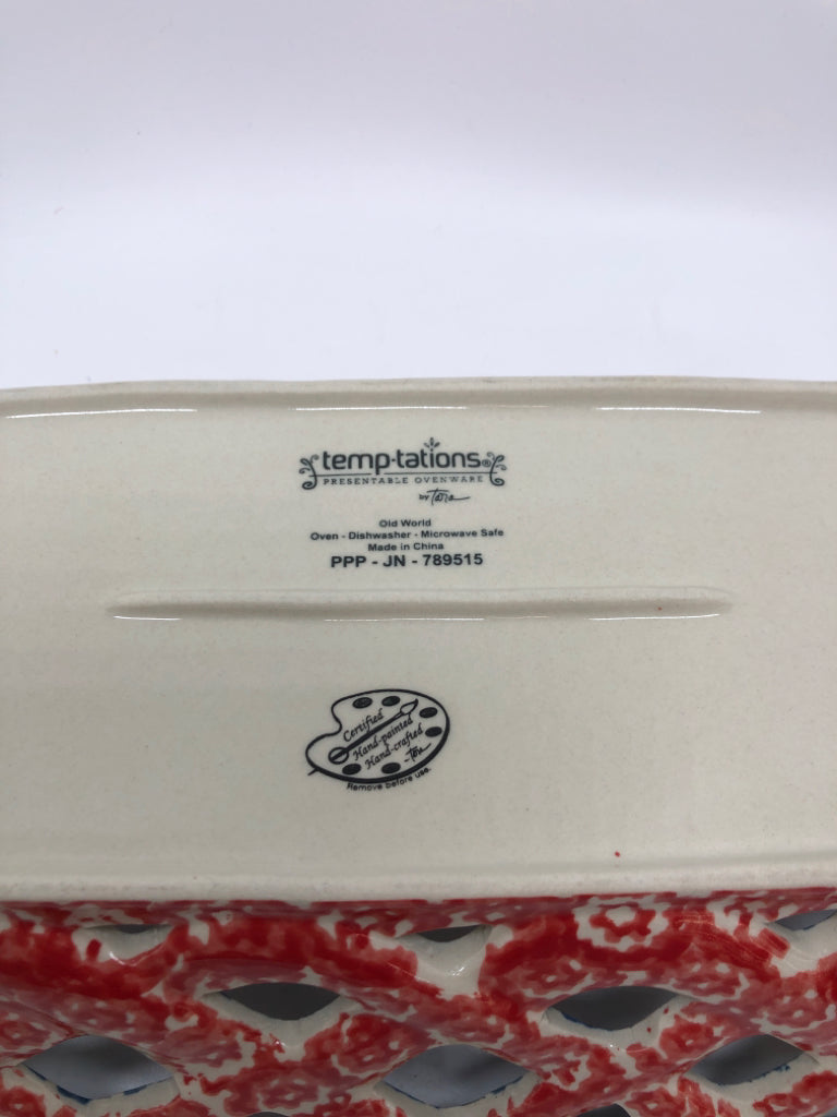 TEMPTATIONS CERAMIC WEAVE BASKET.
