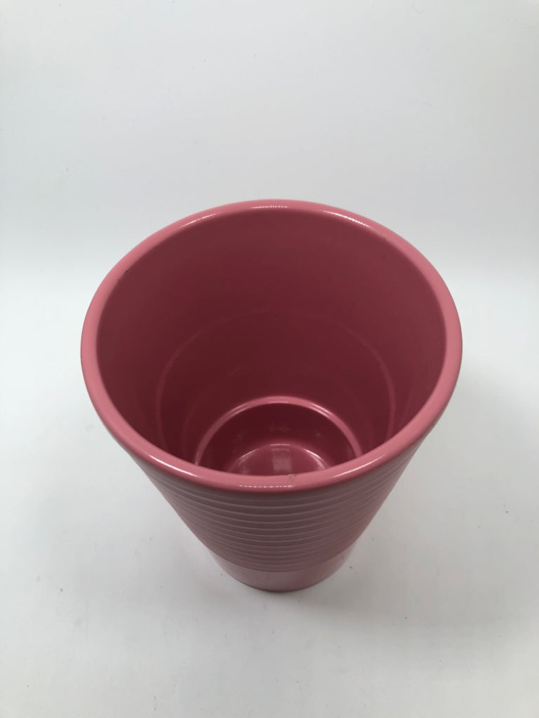 PINK LINED POT.