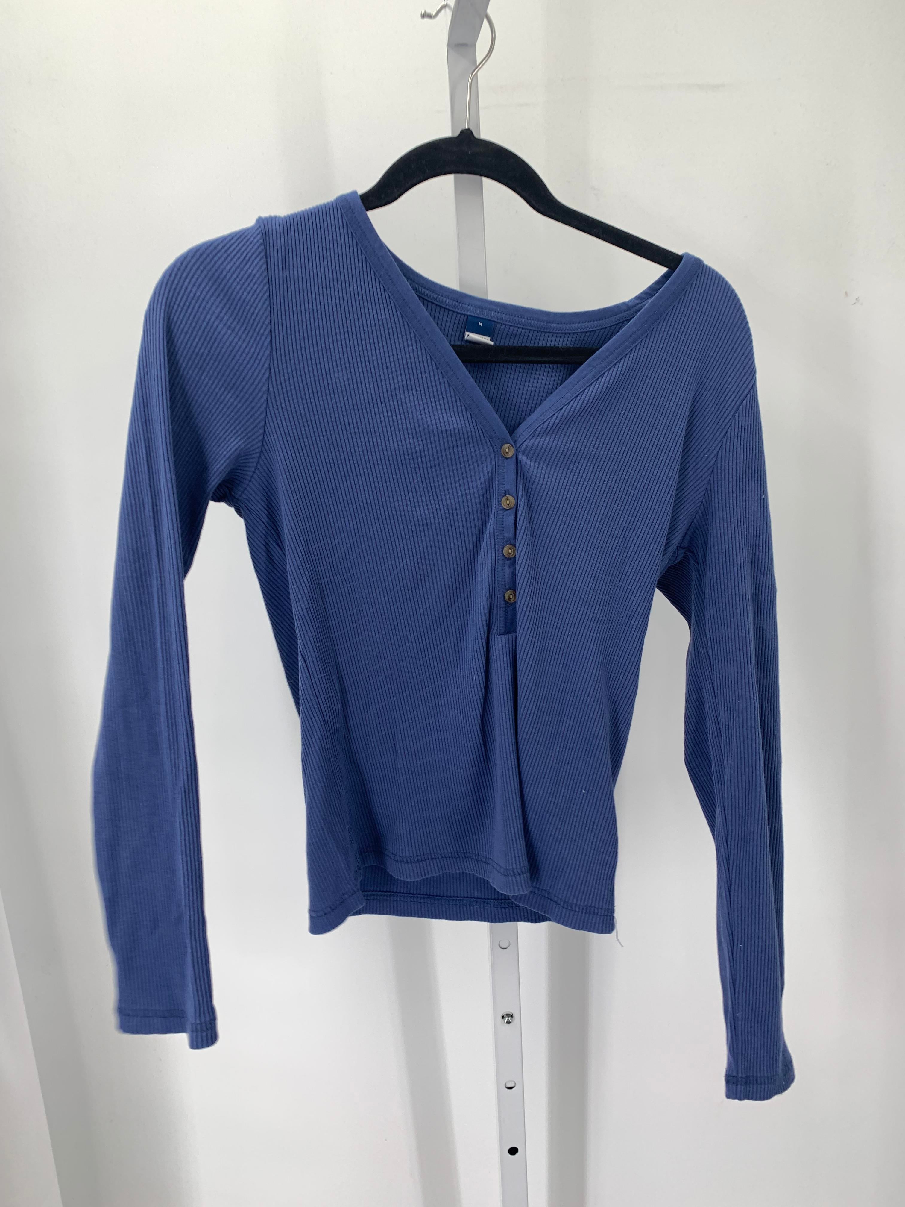 Old Navy Size Medium Misses Long Sleeve Shirt