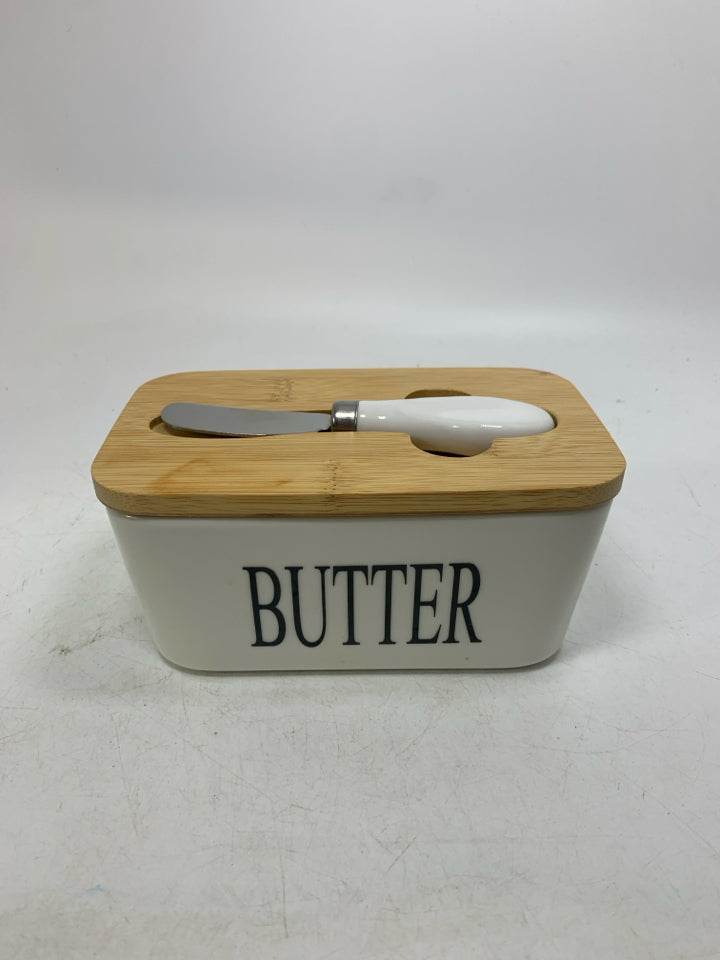 CERAMIC BUTTER DISH W/ WOOD TOP/KNIFE.
