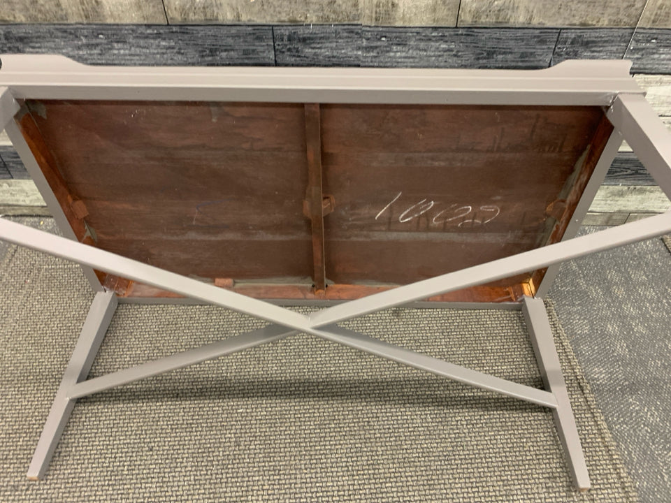 LIGHT BROWN PAINTED WOOD TABLE.