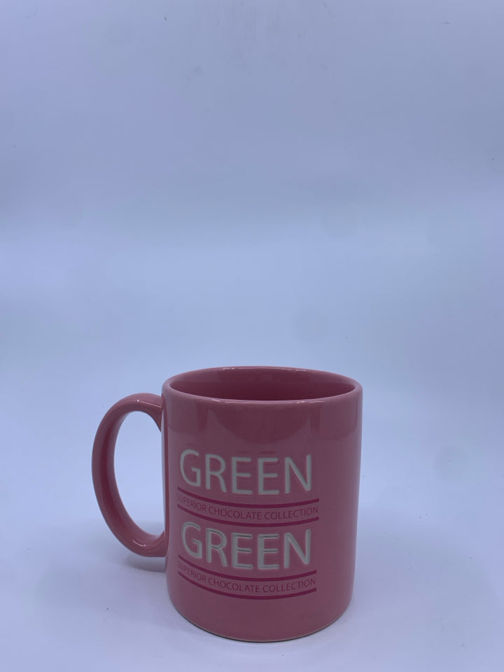 LARGE PINK MUG GREEN M&M.