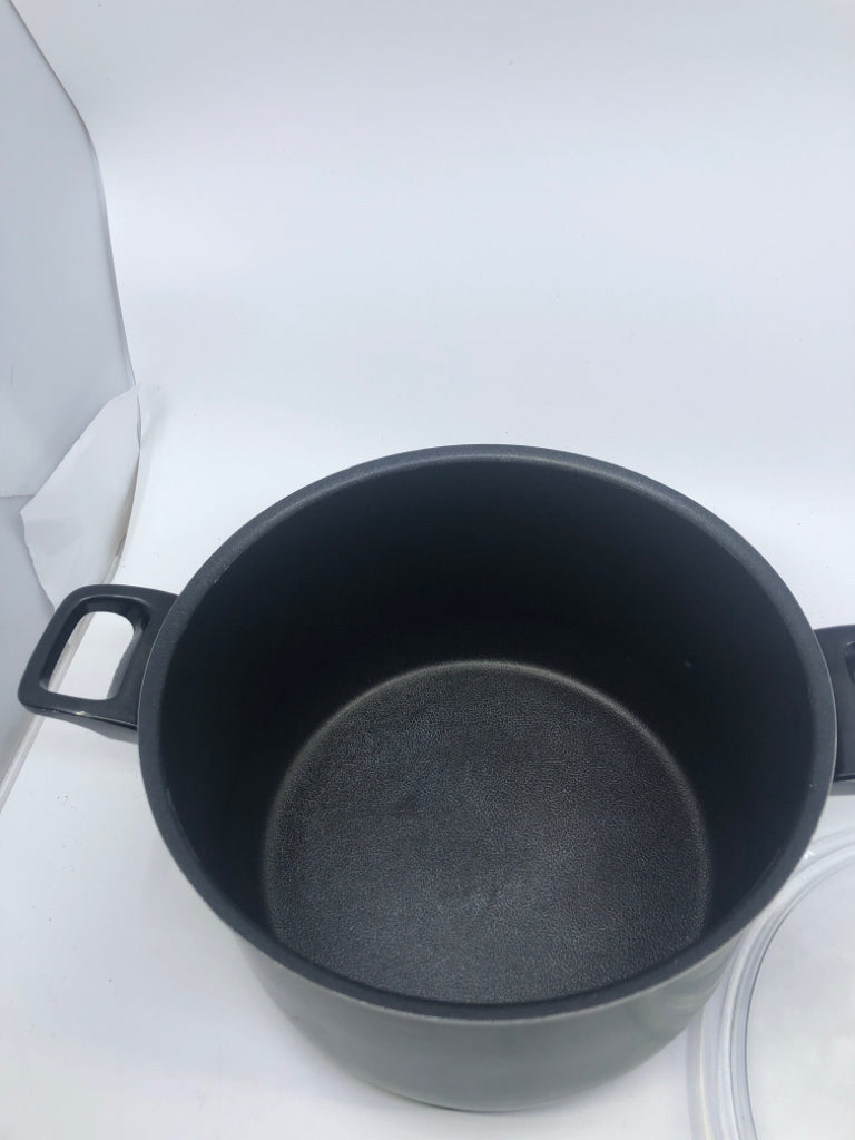 3PC STEAMER POT W LID.