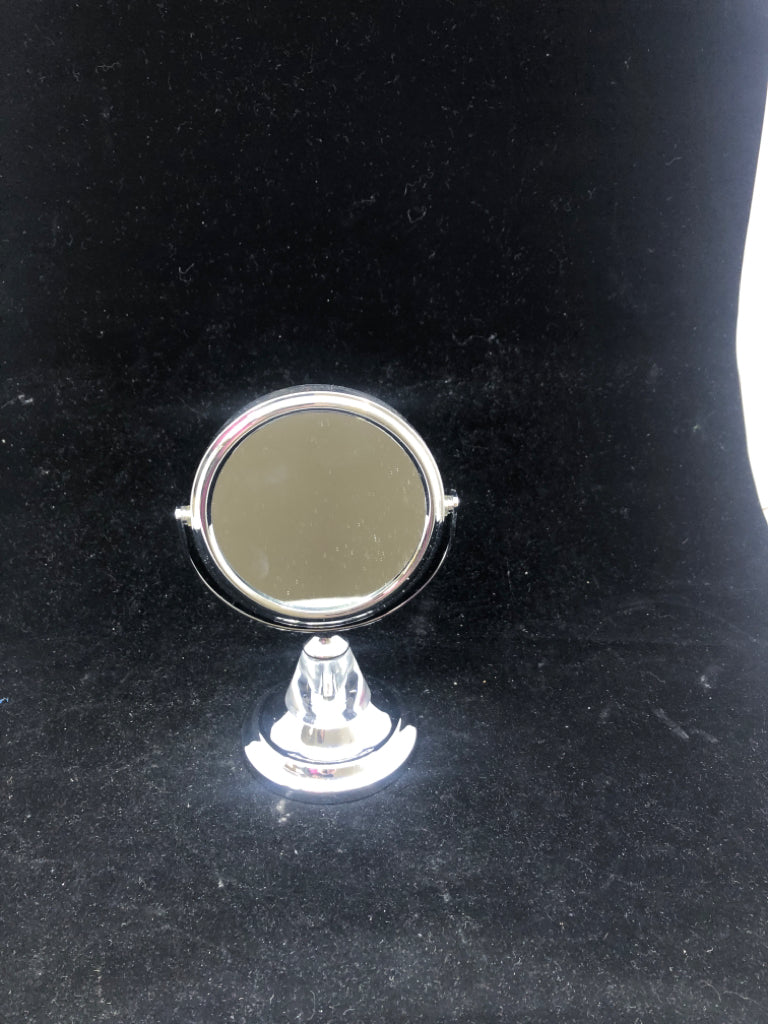 SILVER STAND MIRROR.