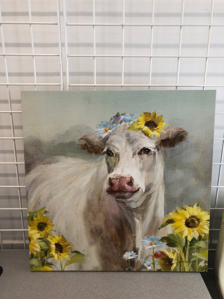 COW W/FLOWER CROWN CANVAS.