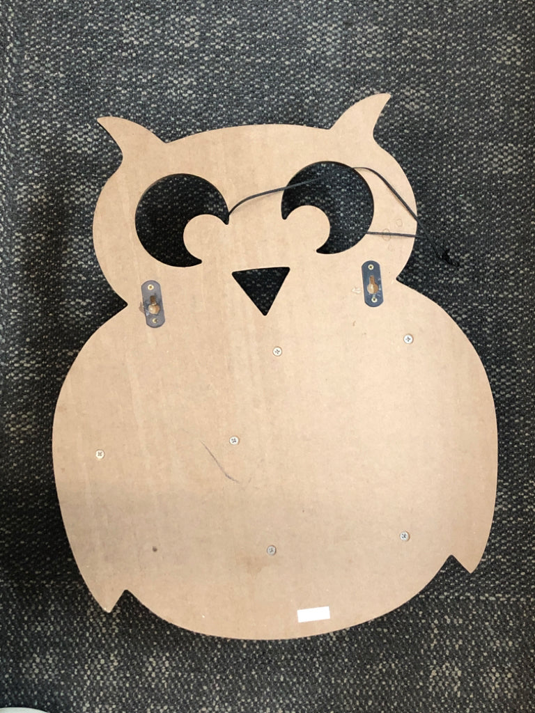WOOD OWL WALL SHELF.