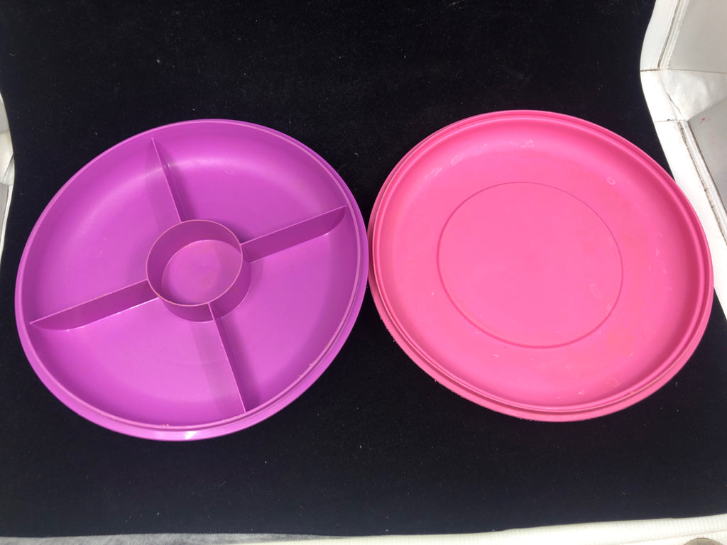 VTG PINK AND PURPLE DIVIDED CONTAINER.