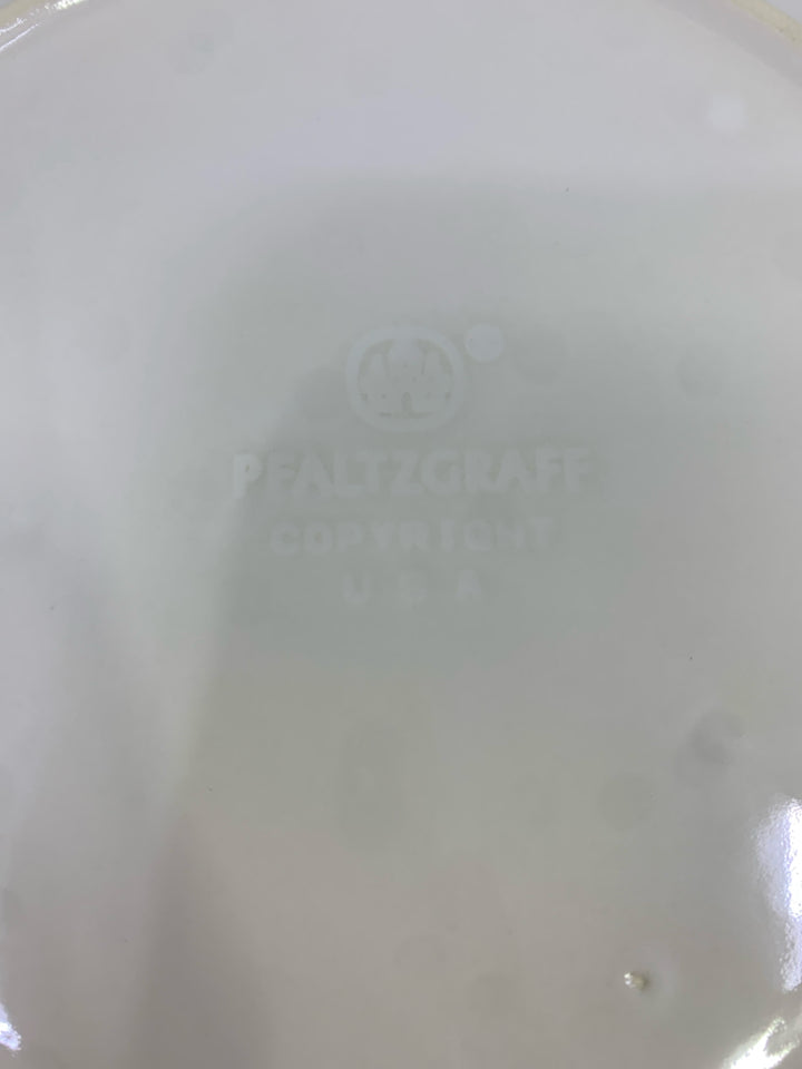 10PC PFALTZGRAFF PEARL BROCADE DINNER PLATES.