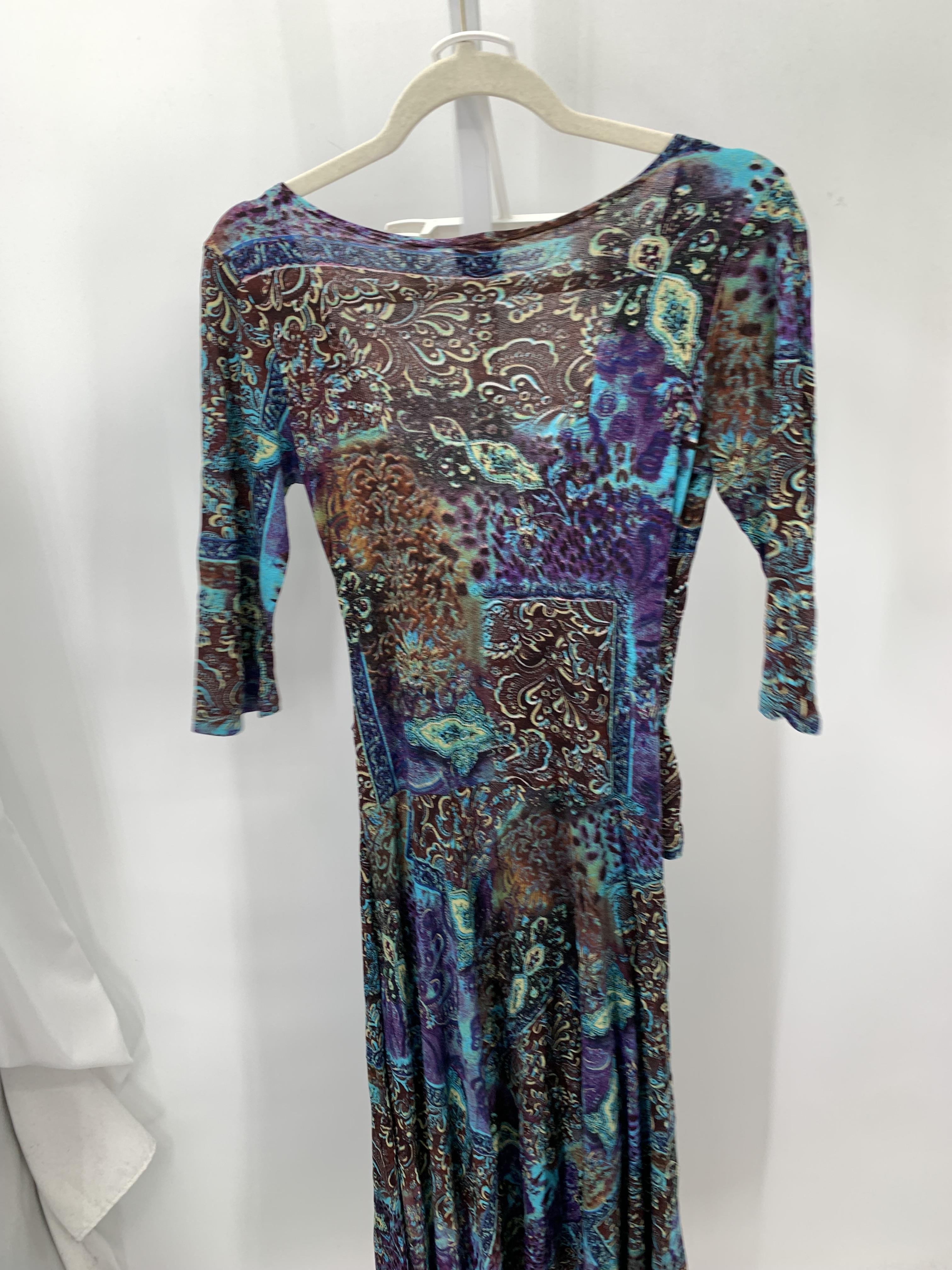 Size Medium Misses 3/4 Sleeve Dress