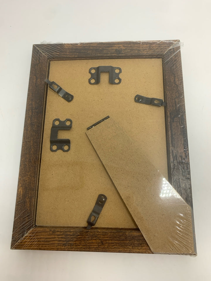 NIP WOODEN RUSTIC PICTURE FRAME.
