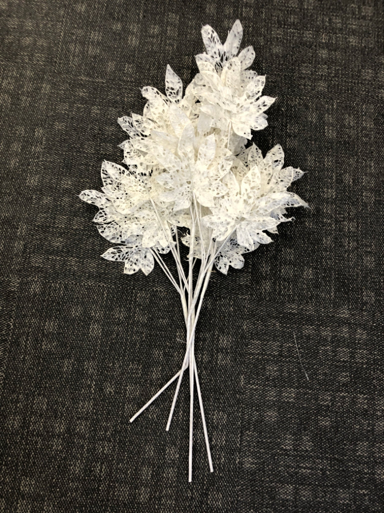 BUNCH OF FAUX WHITE LACE LEAVES.