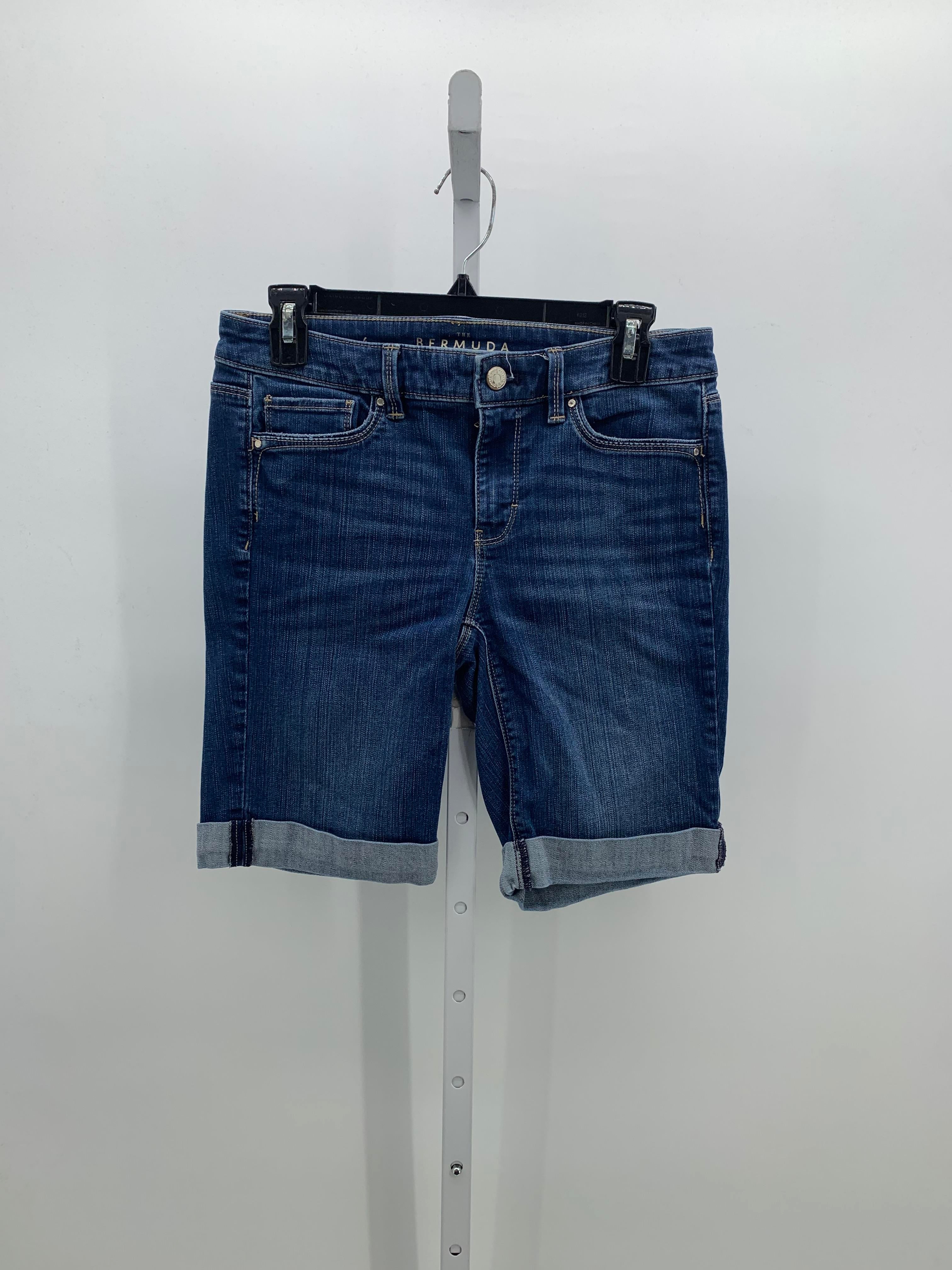 White House Black Size 4 Misses Shorts