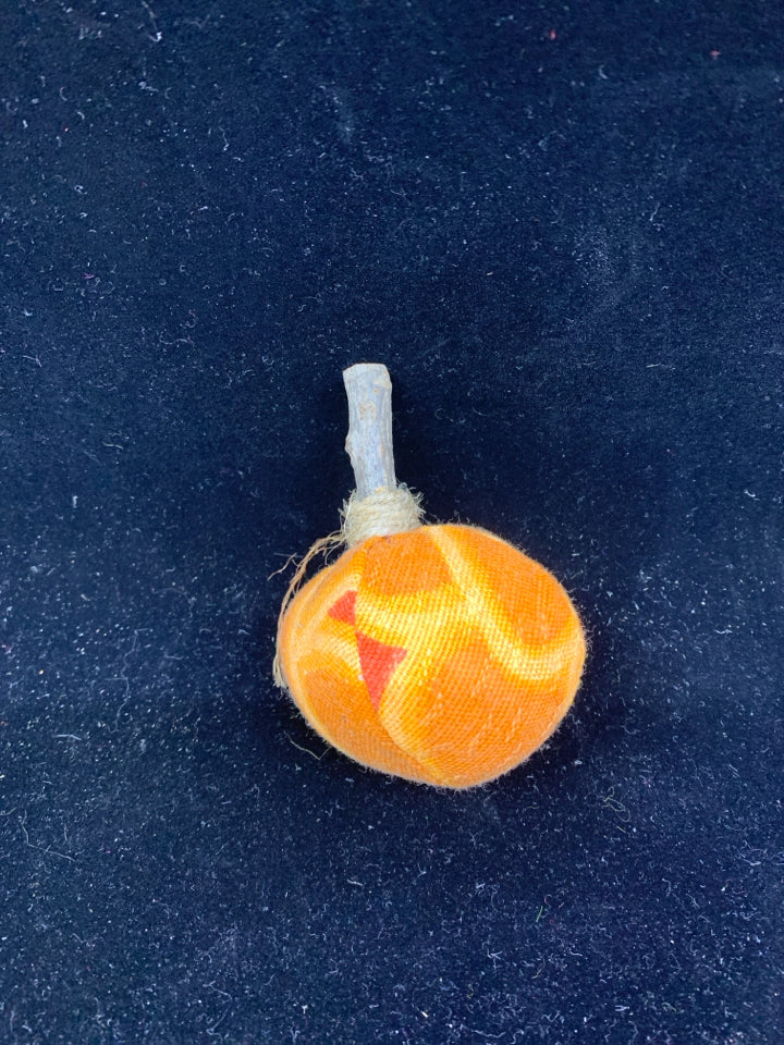 MINI PLUSH PUMPKIN ORANGE 4"