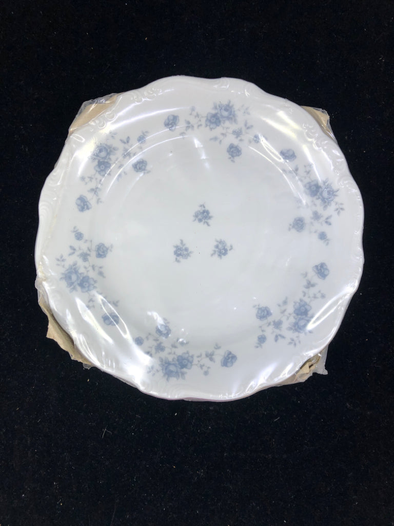 4 NEW BLUE FLOWERS SHALLOW BOWLS.