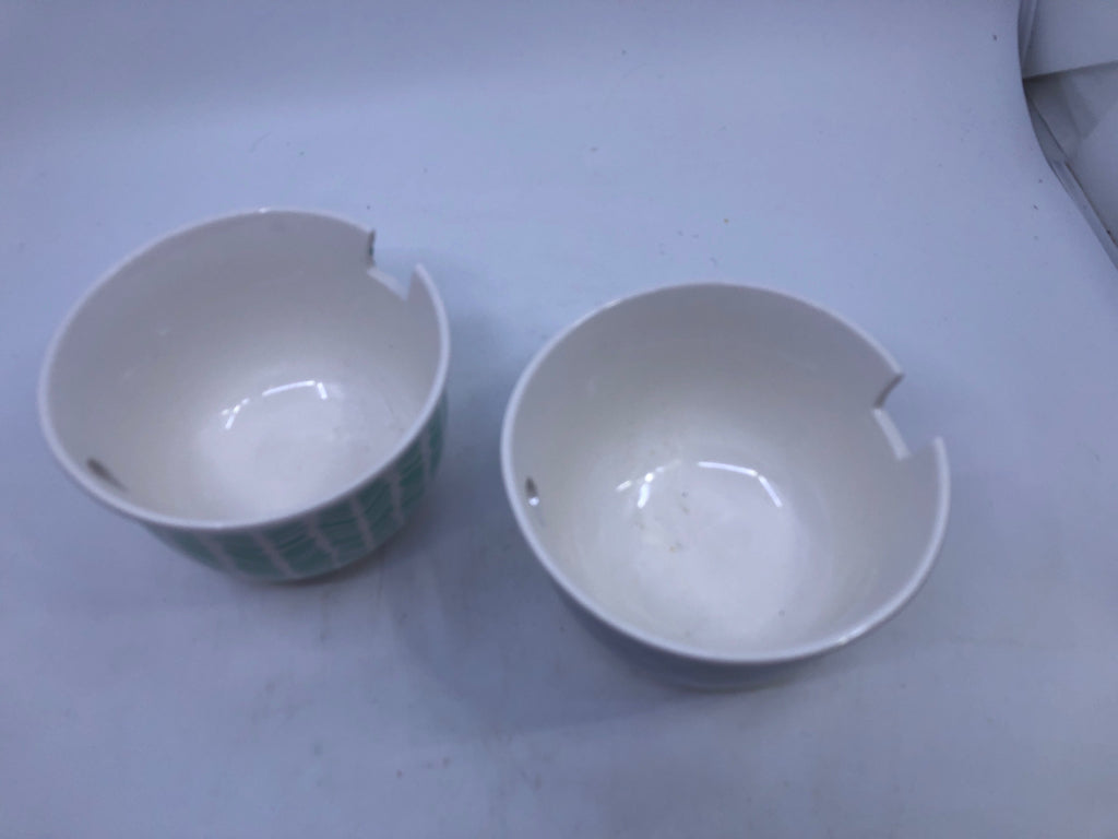 2 TEAL AND PALE BLUE RAMEN BOWLS.