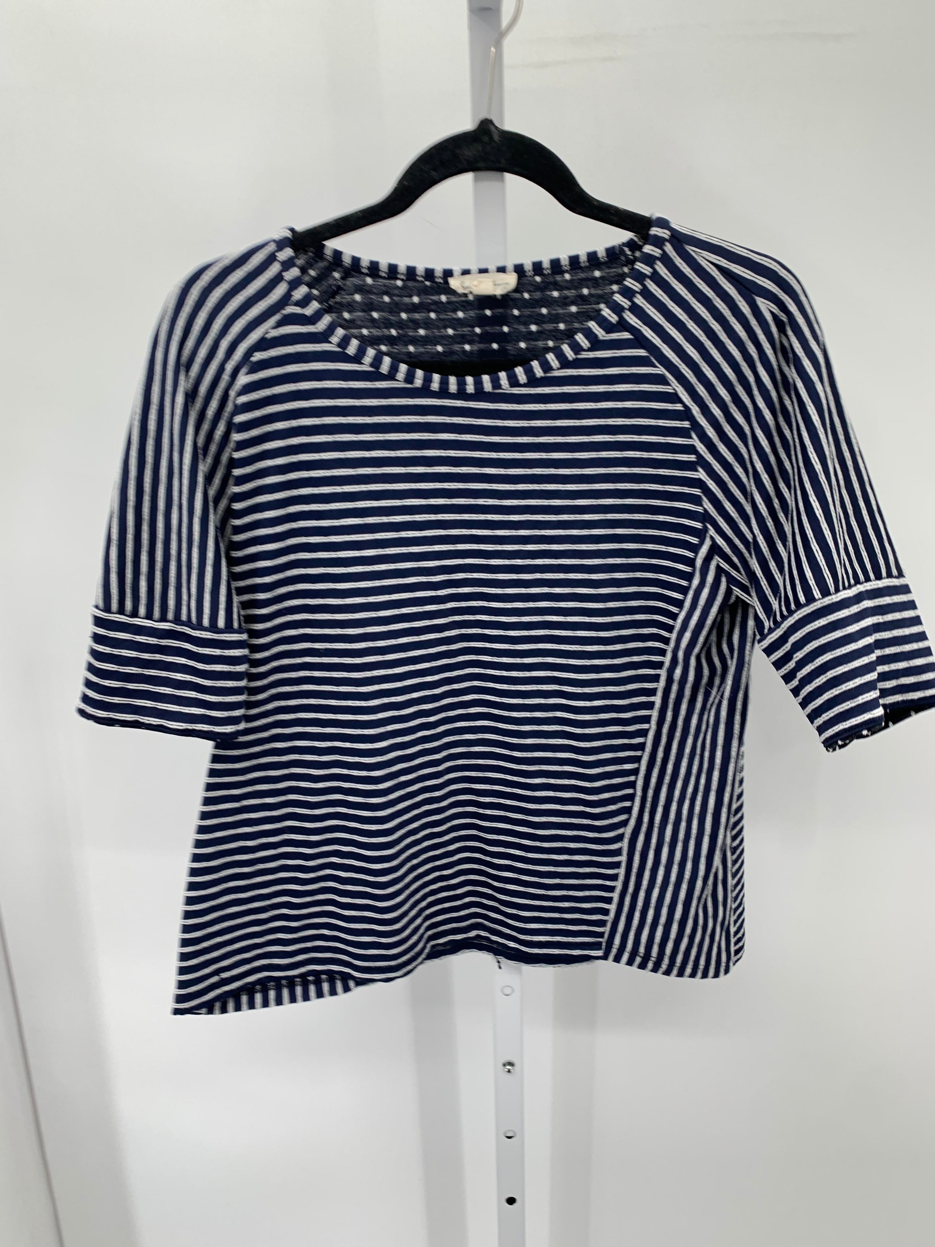 Size Large Misses Short Sleeve Shirt