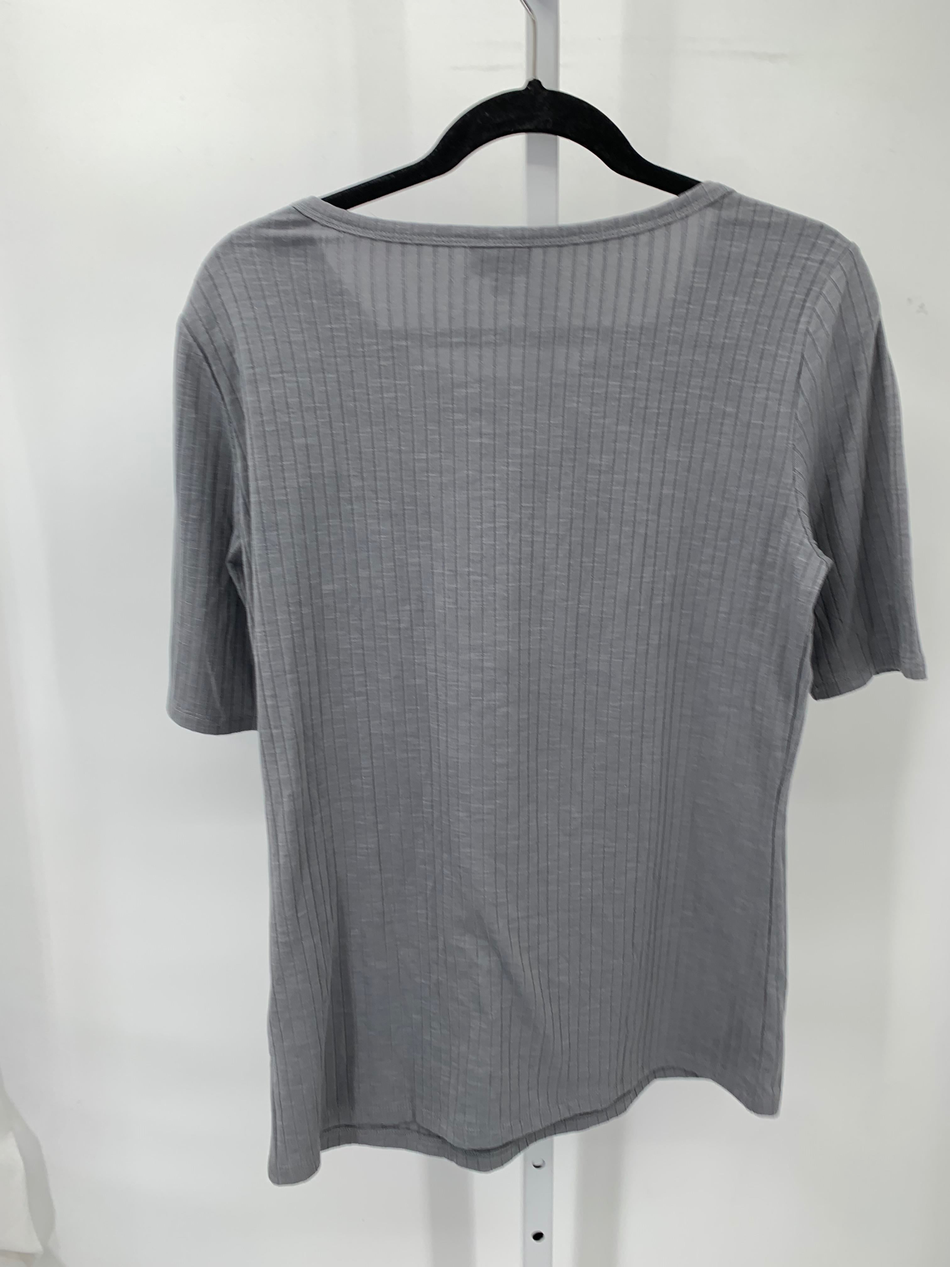 Lularoe Size Large Misses Short Sleeve Shirt
