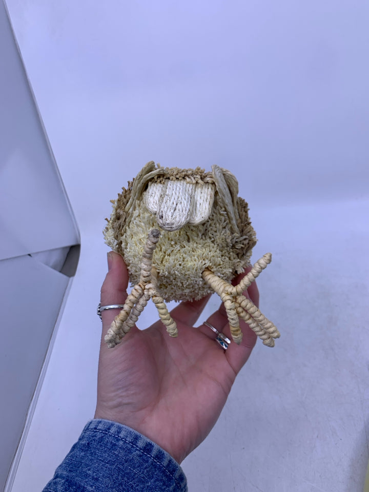 STRAW STANDING WHITE OWL.