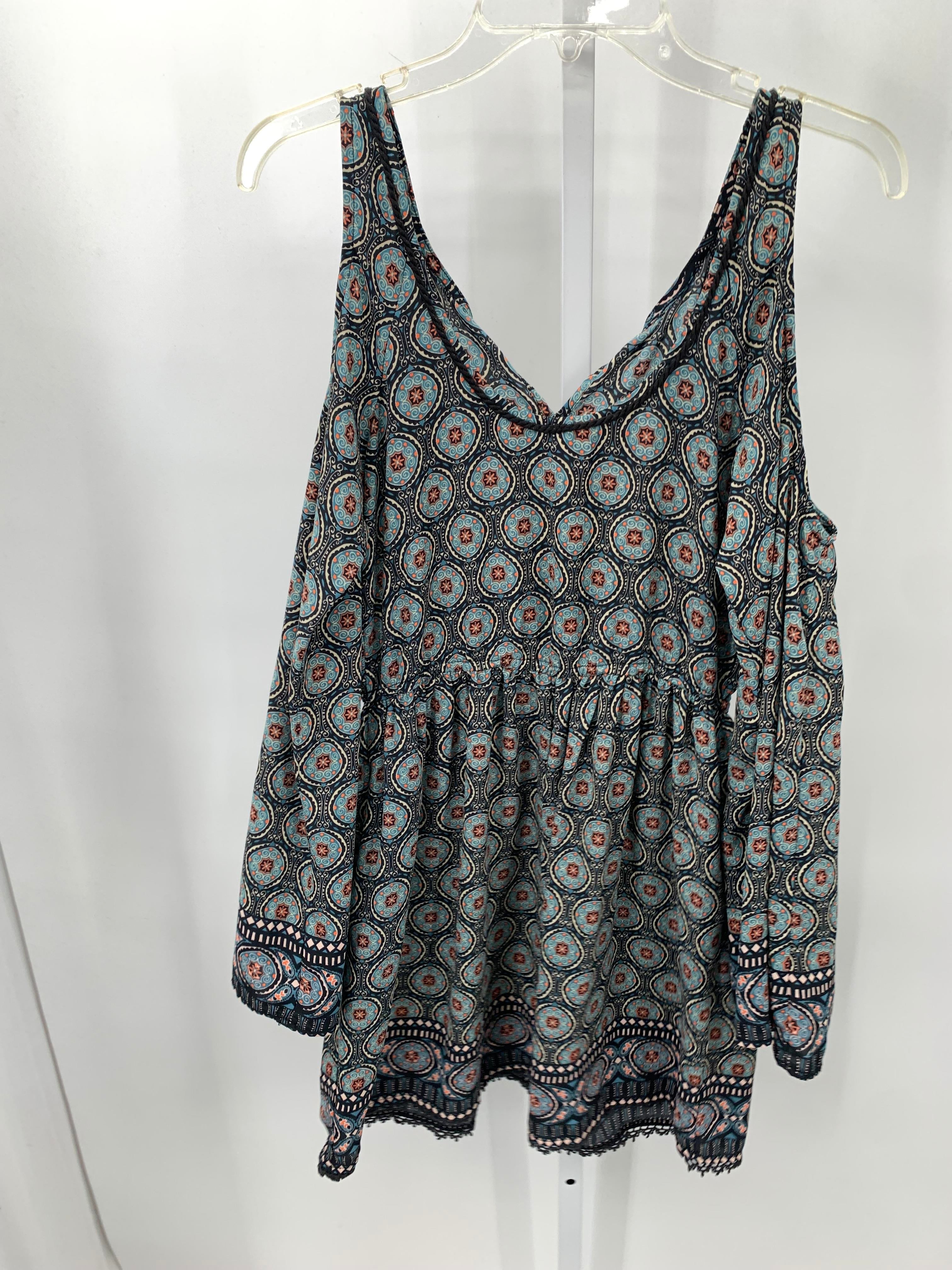 Xhilaration Size Medium Misses Long Sleeve Dress