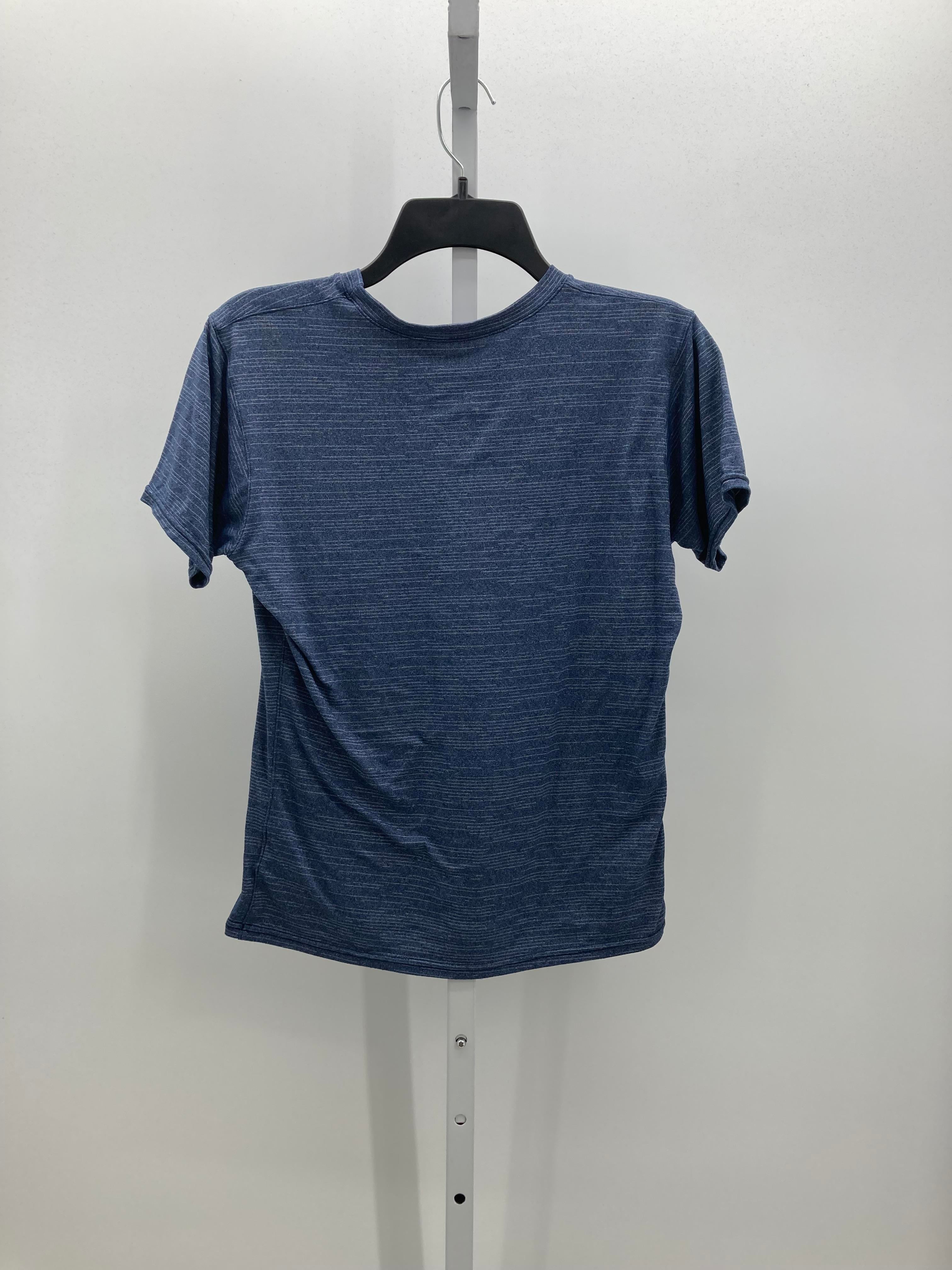 Size Medium Misses Short Sleeve Shirt