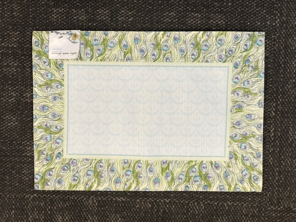 4 PEACOCK FEATHER PLACEMATS.