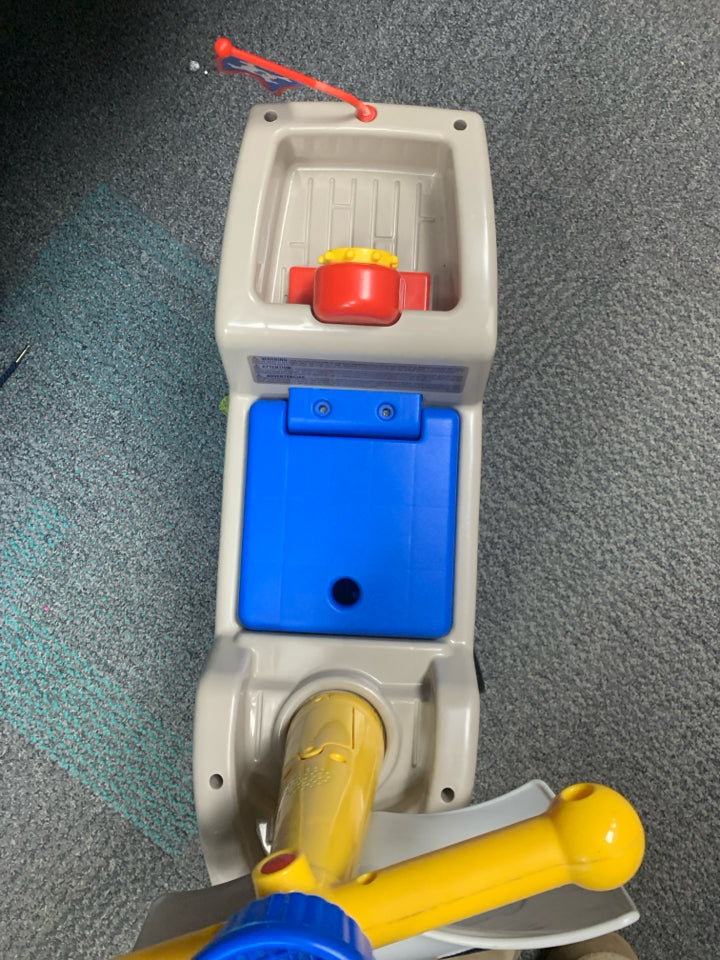 Little Tikes Play n Scoot Pirate Ship