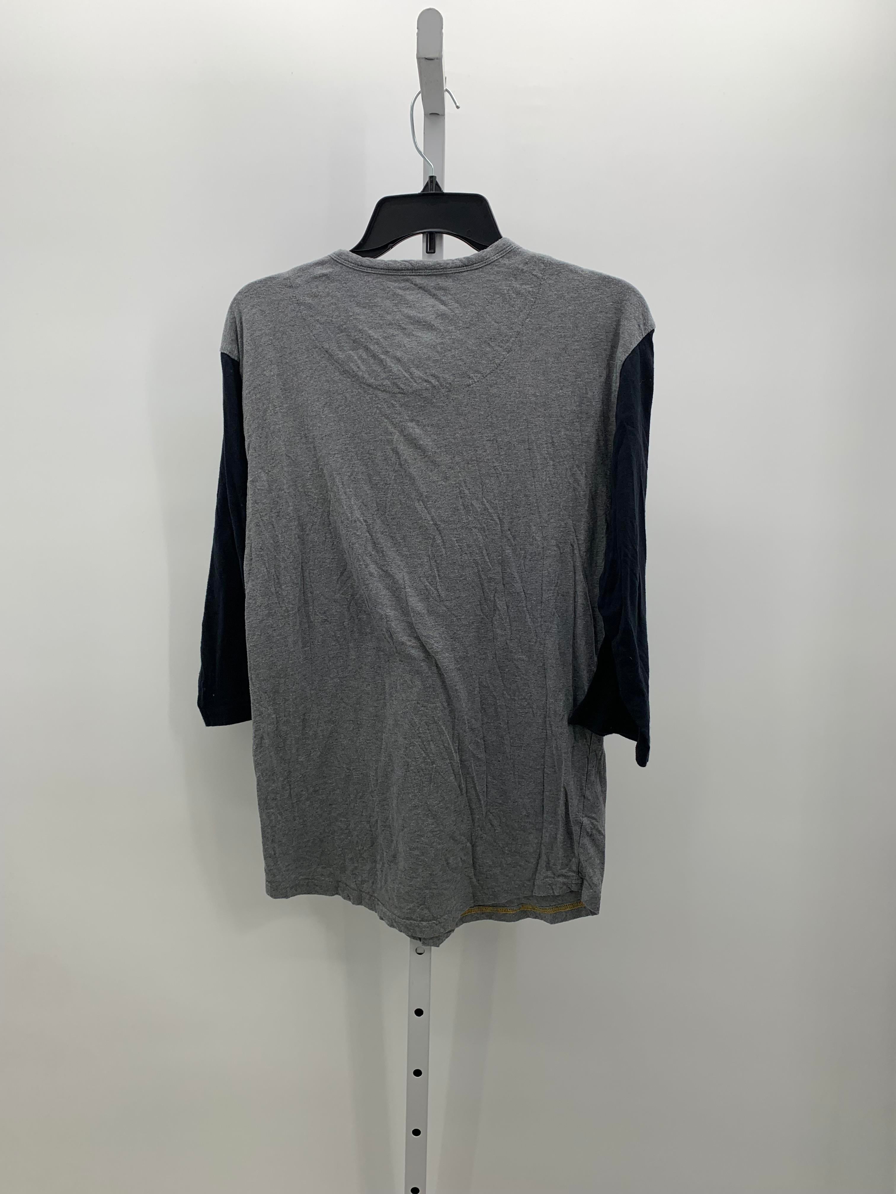 Mitchell & Ness Size Medium Misses 3/4 Sleeve Shirt