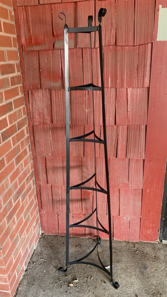 AMISH BLACK WROUGHT IRON POT RACK.