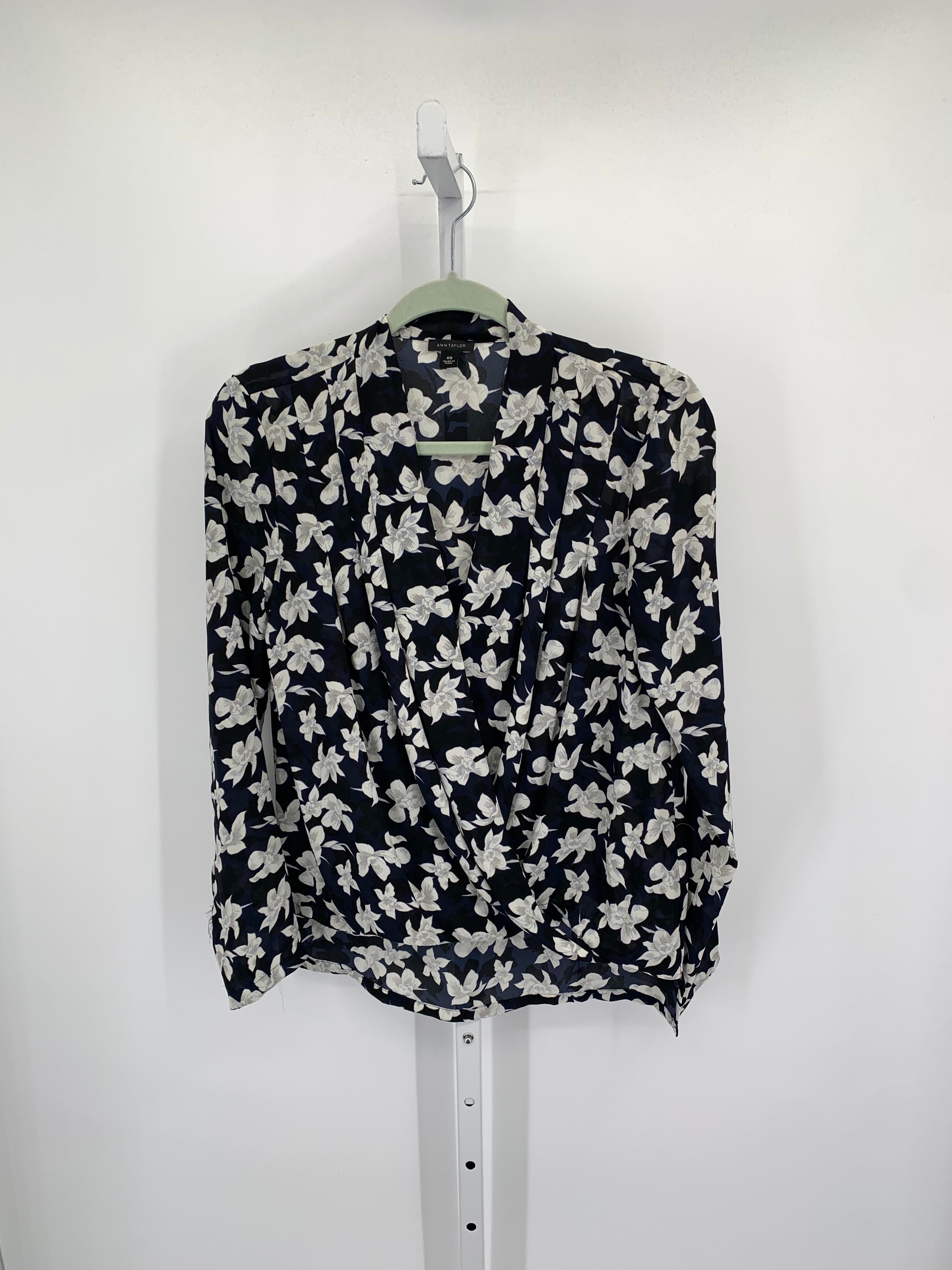 Ann Taylor Size X Small Misses Long Sleeve Shirt