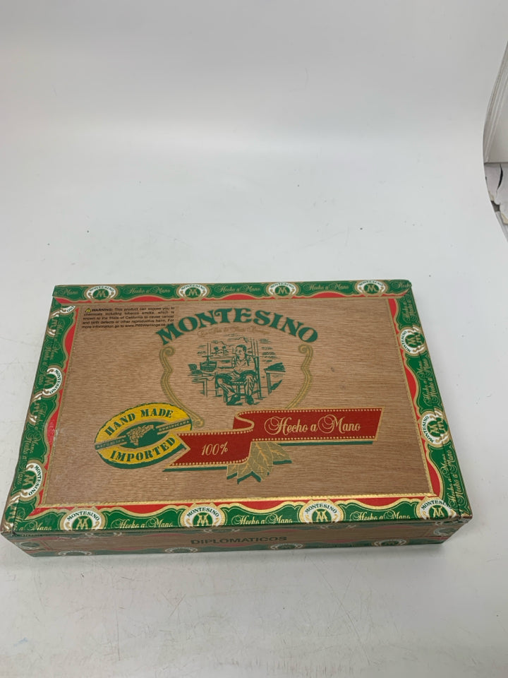 MONTESINO CIGAR BOX.