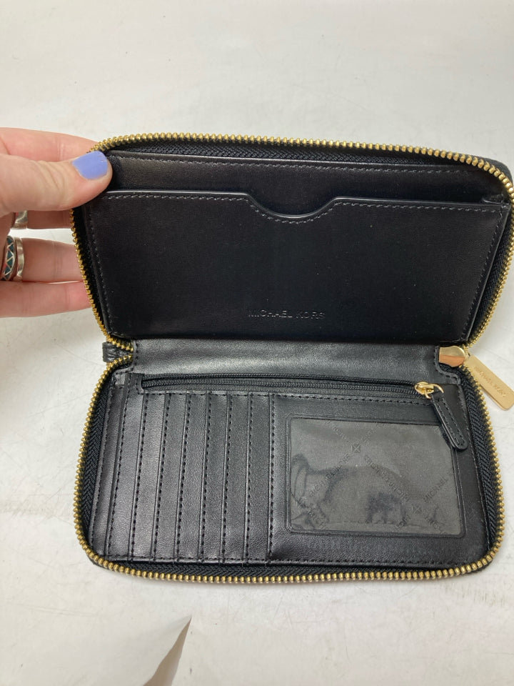 Michael Kors Fulton Pebbled Smartphone Wallet *No Wristlet Strap