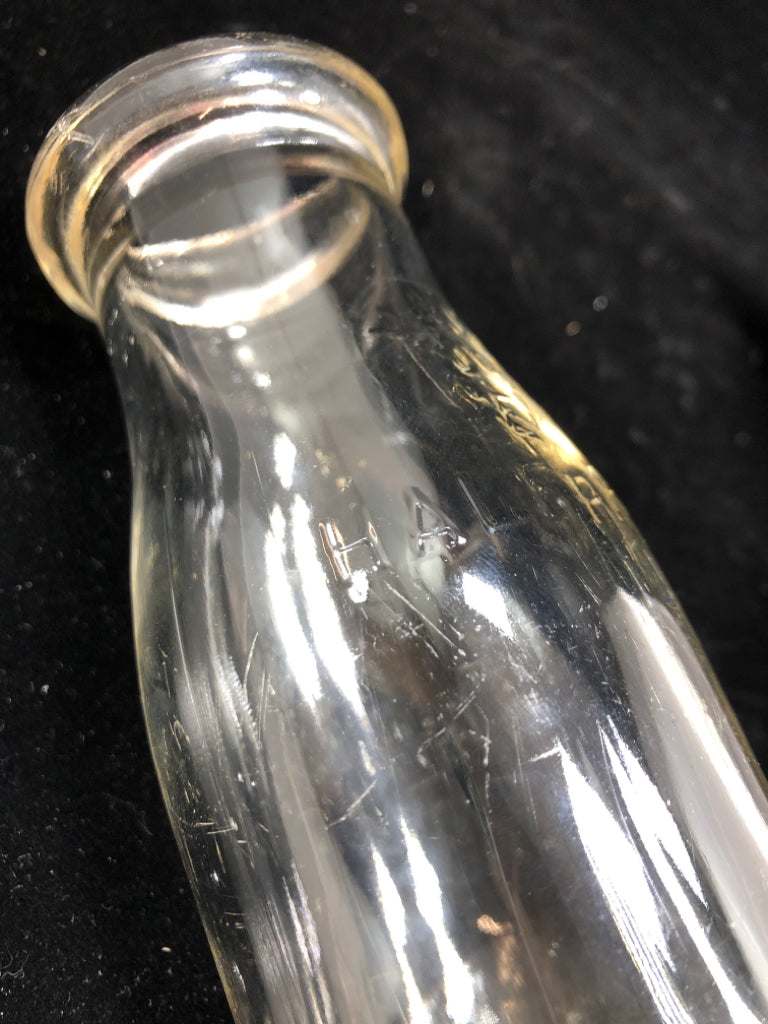VTG MINI GLASS MILK HALF PINT BOTTLE.