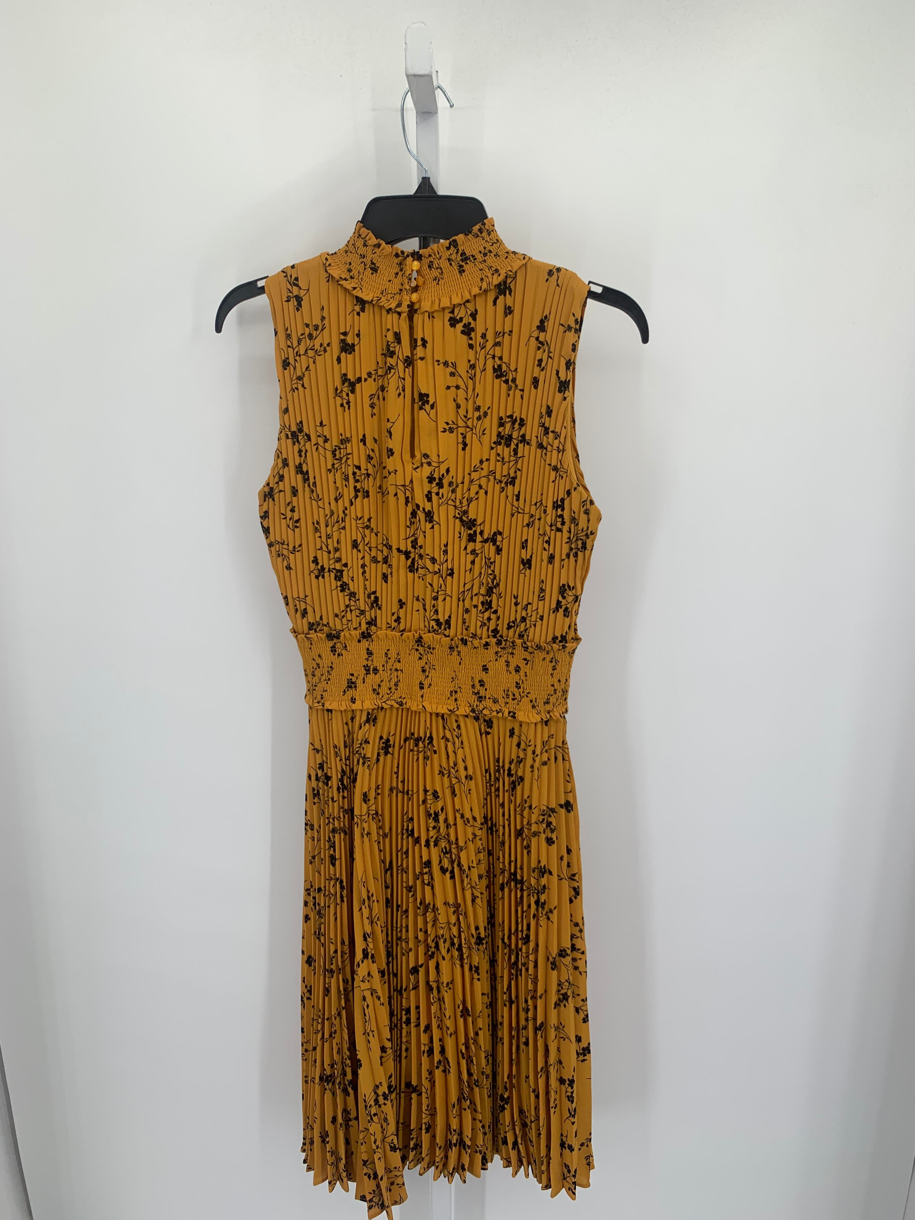 Nannette Size 8 Misses Sleeveless Dress