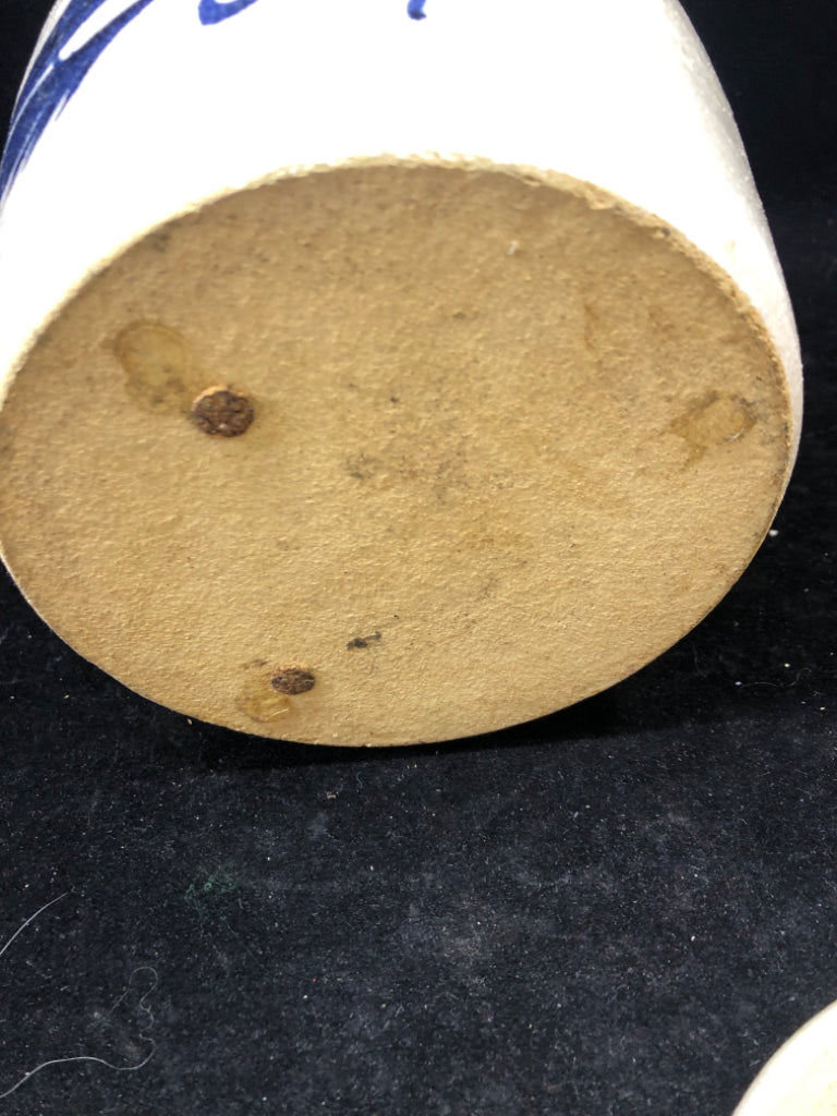 MEDIUM MAHON POTTERY CANISTER W/ LID.