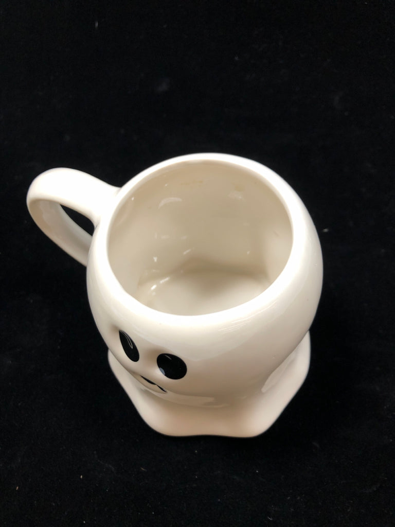 IRIDESCENT GHOST MUG.