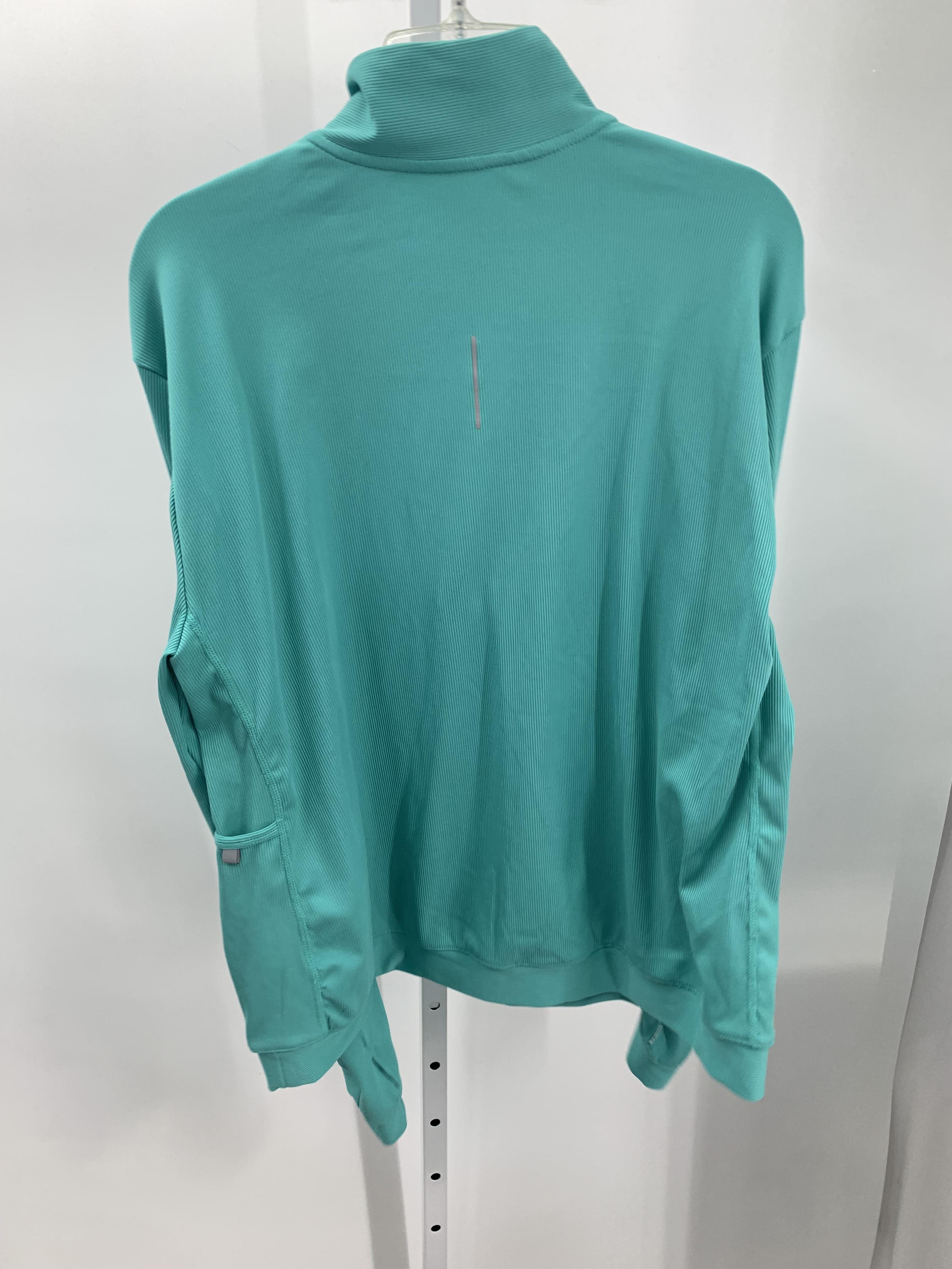 Nike Size Extra Large Misses Long Sleeve Shirt