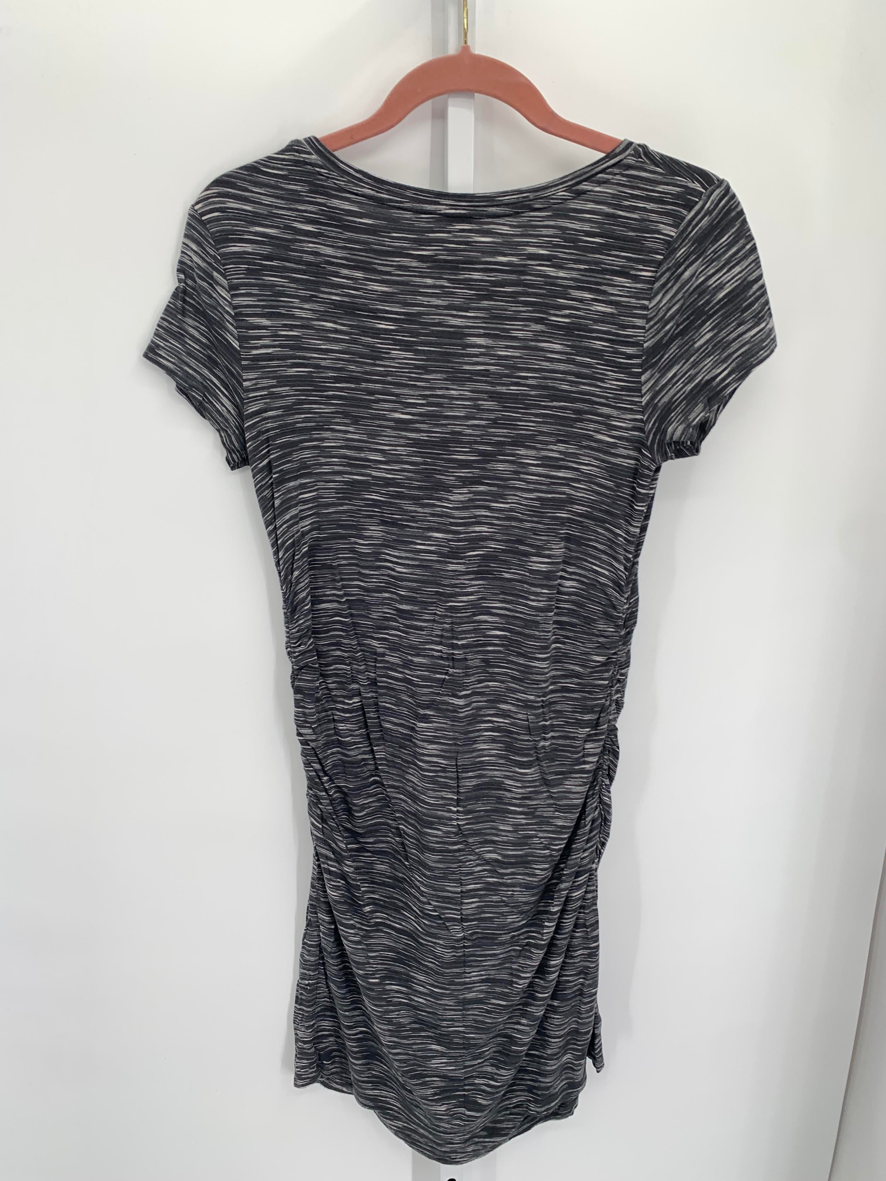 Liz Lange Grey Size Small Maternity Short Sleeve Dress