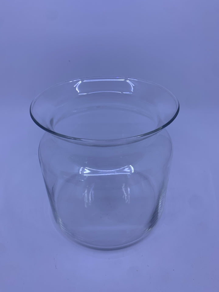 GLASS CYLINDER VASE WITH FLARED TOP.
