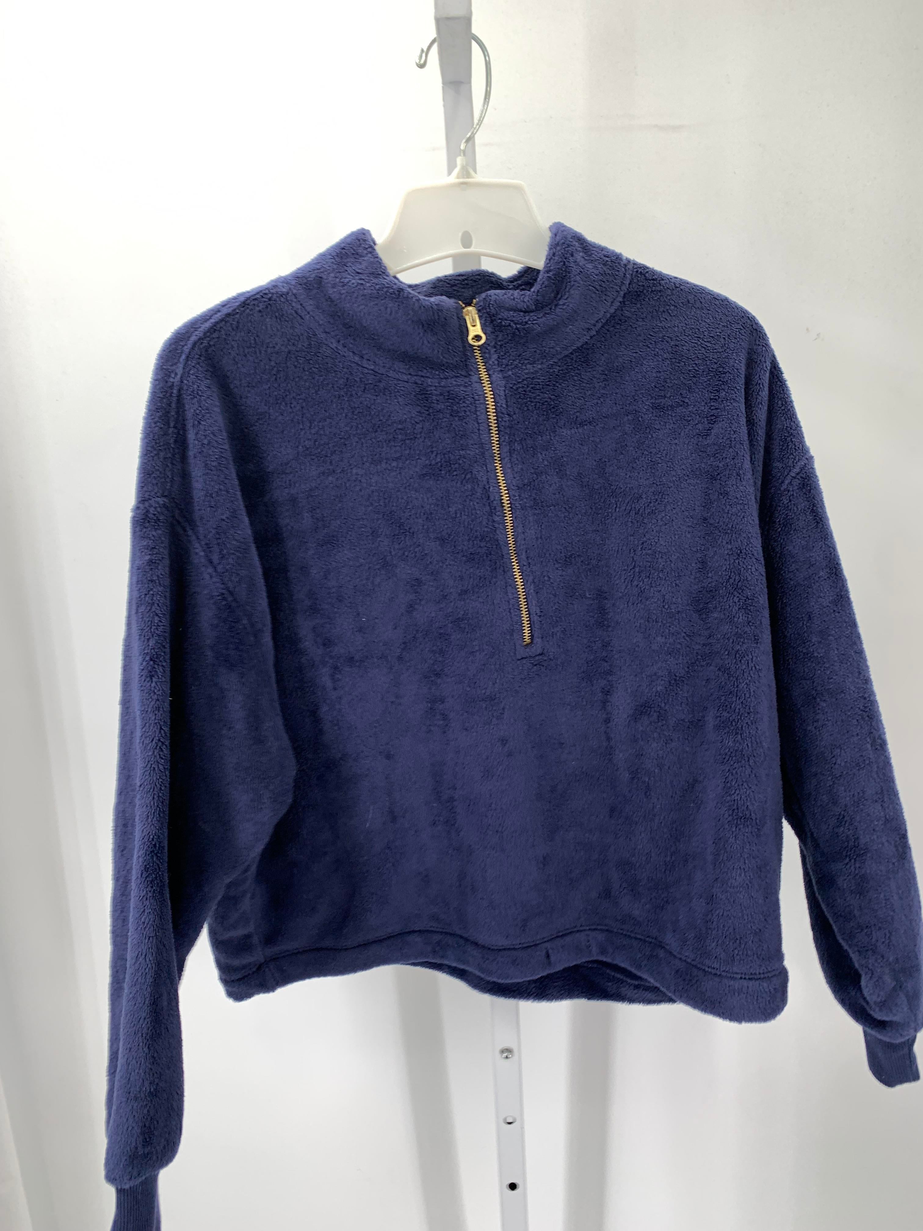Old Navy Size Medium Misses Long Sleeve Shirt