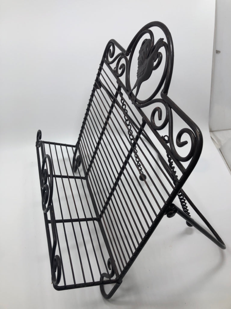 PRIMITIVE IRON ROOSTER COOKBOOK STAND.