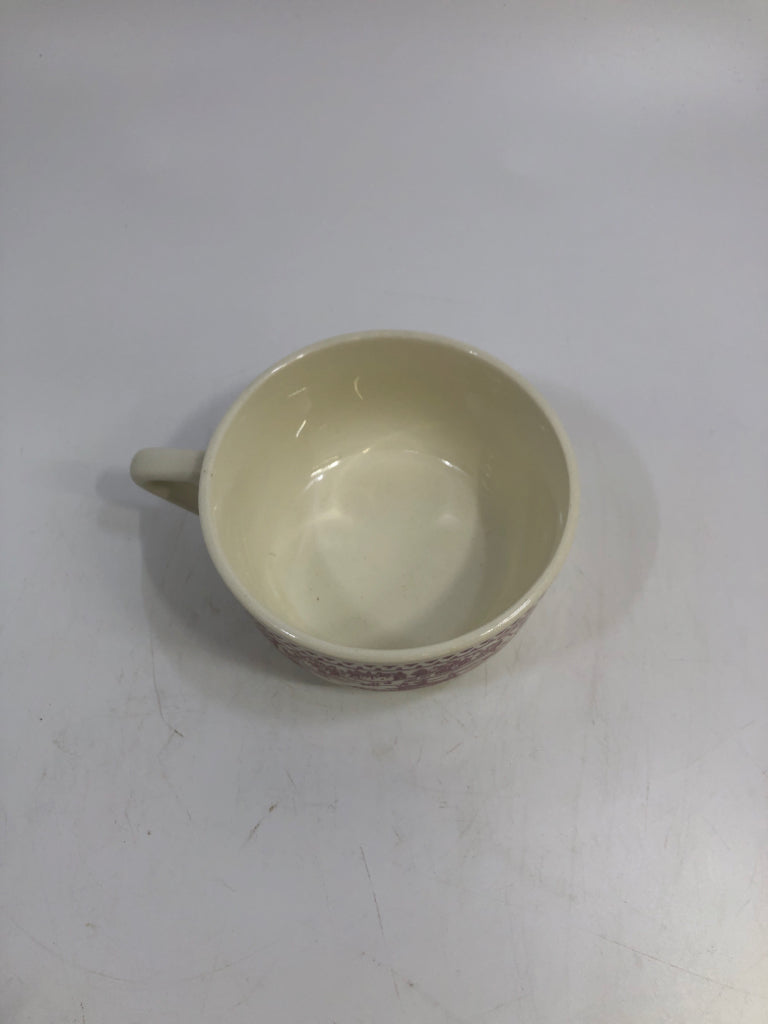 4 VTG MEMORY LANE RED/WHITE CUPS.