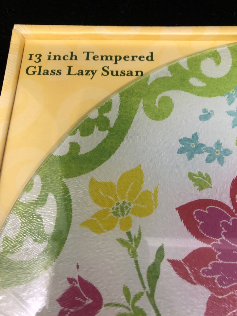 NIP 13IN GLASS LAZY SUSAN.