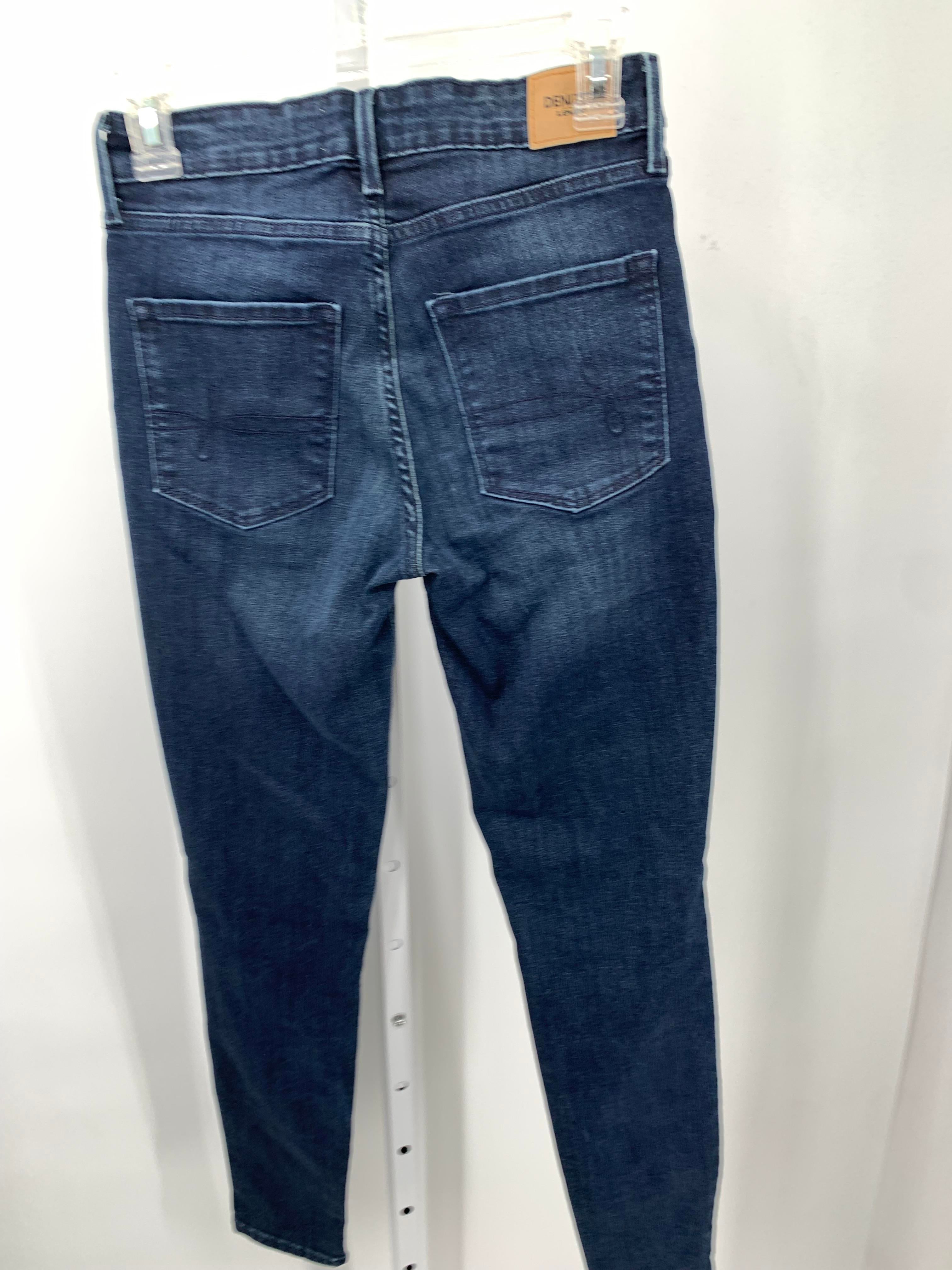 Levis Size 4 Misses Jeans