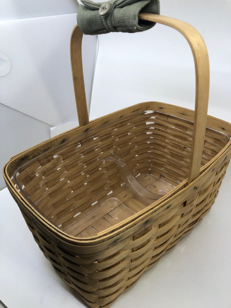 2000 HANDLE BASKET, PROTECTOR & GREEN HANDLE WRAP.