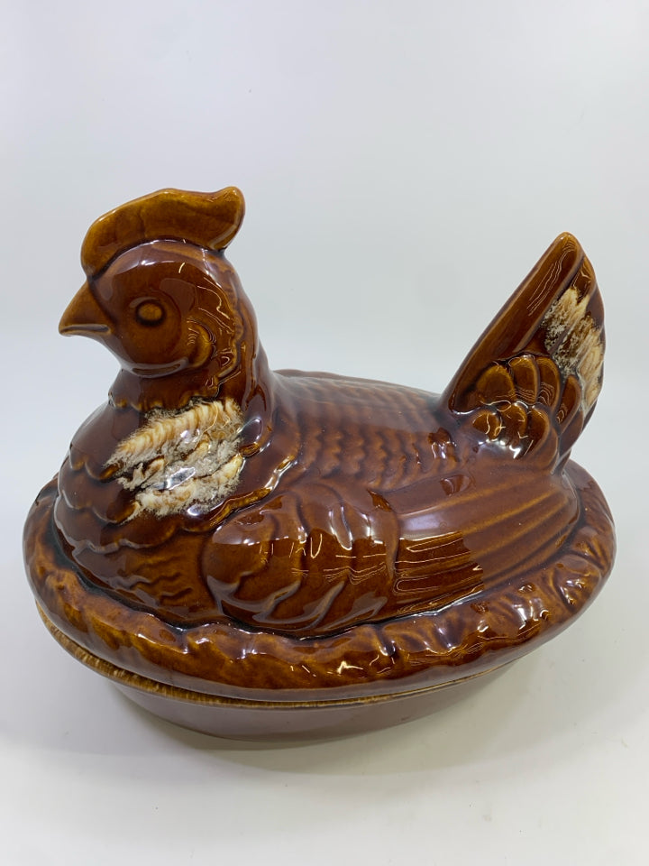 VTG HP BROWN DRIP CHICKEN COVERED CASSEROLE DISH.
