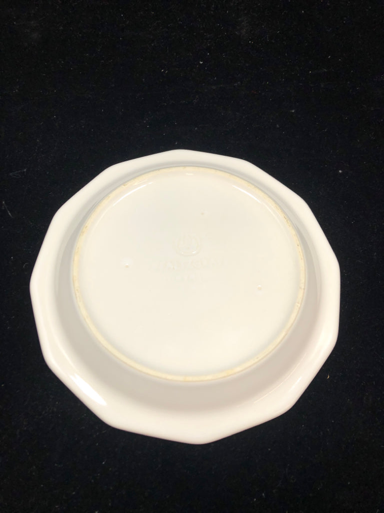 18PC CHRISTMAS PFALTZGRAFF DISH SET SRVC FOR 4.