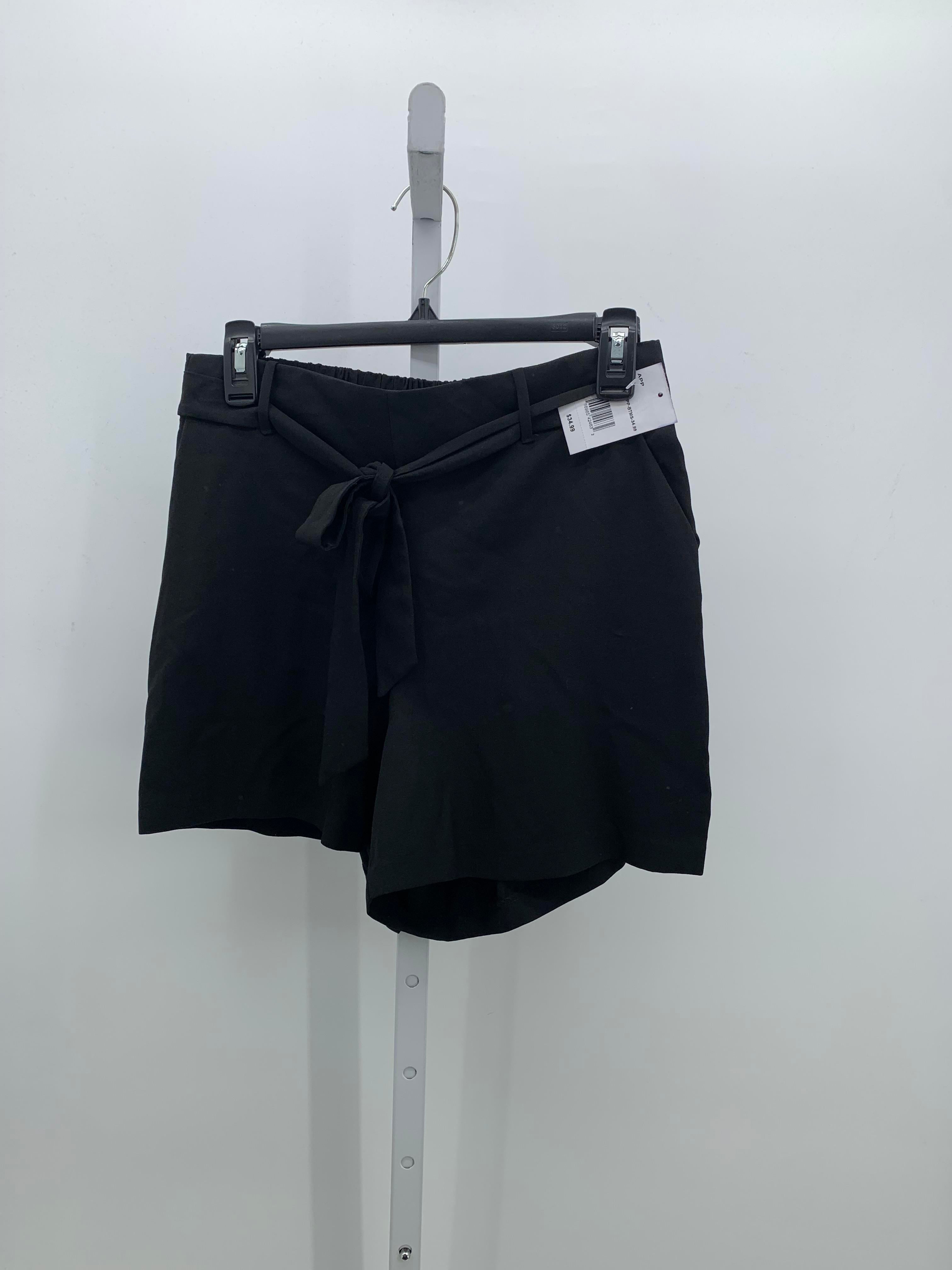 Simply Styled Size Medium Misses Shorts