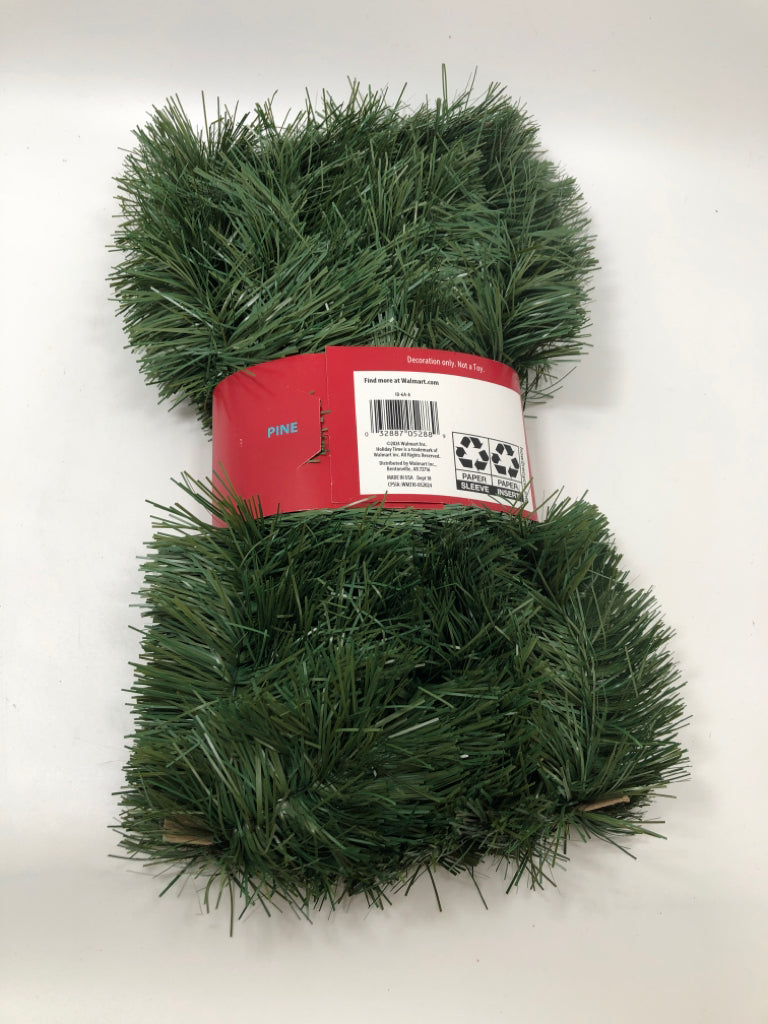 NIP GREEN TINSEL GARLAND.