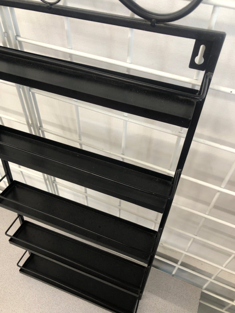 5 SHELF BLACK METAL SPICE RACK.